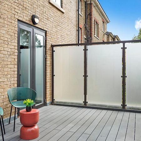 Comfortable London Retreat - Sleeps 6 Bagian luar foto